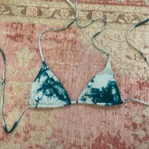 Dark bluish green and light blueish green , bikini top